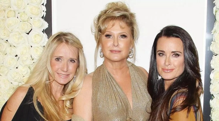 Filming RHOBH with her sisters is 'difficult' for Kyle Richards